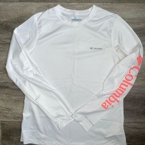 white long sleeve columbia top